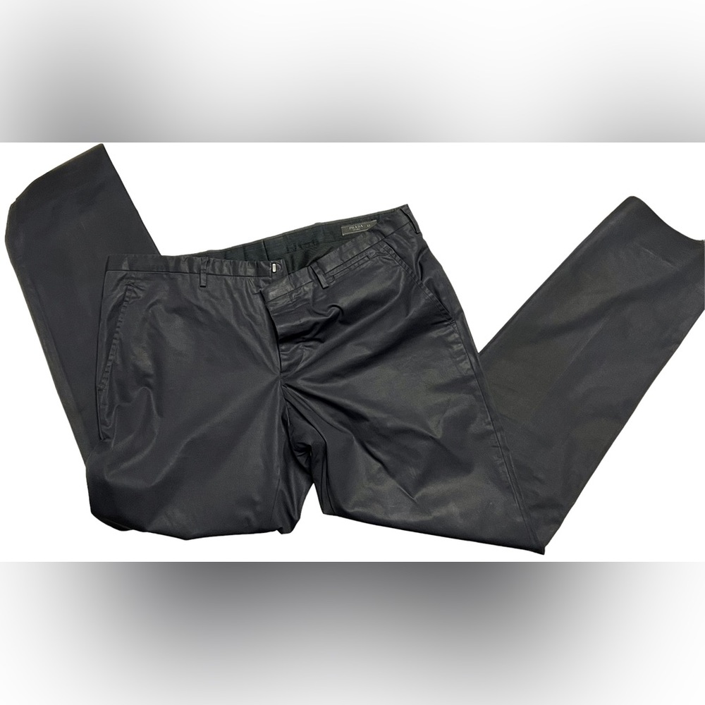COPY - PRADA MEN’S SIZE 36”W FLAT-FRONT LIGHTWEIGHT TROUSER IN BLACK/MIDNIGHT B…